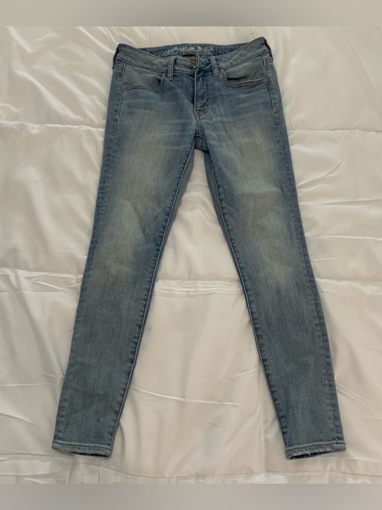 Denim - Preloved American Eagle Sz 6 Short Jeans